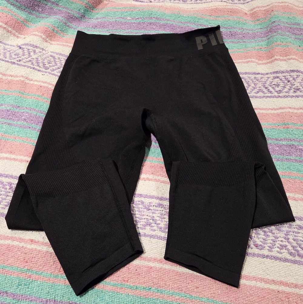 PINK Acitve Black Leggings - Size XL